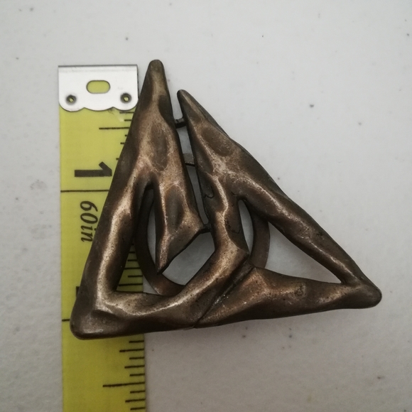 Vintage Triangle Nautical Brass Scarf Clip - Picture 4 of 6